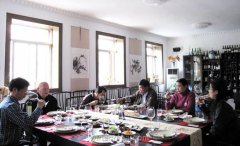 佳釀酒窖舉行黃酒品嘗會