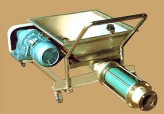 葡萄酒釀酒設(shè)備中的液體物料輸送設(shè)備